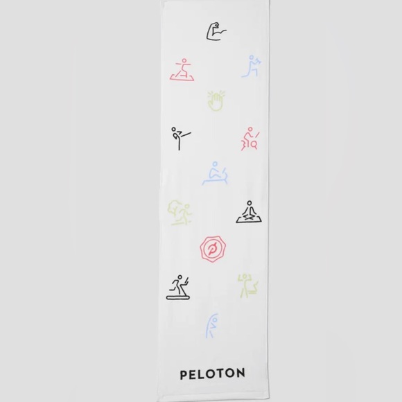 Peloton Sweat Towel Set - Picture 2 of 11